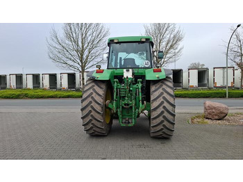 Farm tractor John Deere 7710: picture 2