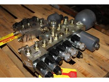Hydraulic valve for Wheel excavator O&K MH Plus , New Holland: picture 3