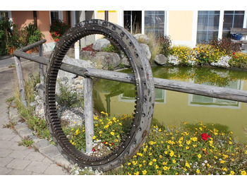 Slewing ring