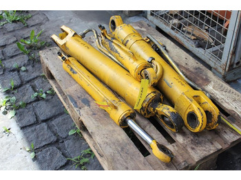 Hydraulic cylinder VOLVO