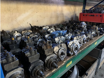 Injector for Truck Bosch 0445120420   MAN TGX-S truck: picture 4