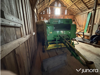 Round baler Fixkammarpress John Deere 578: picture 3