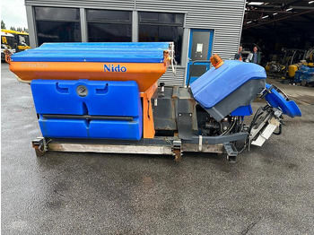 Sand/ Salt spreader