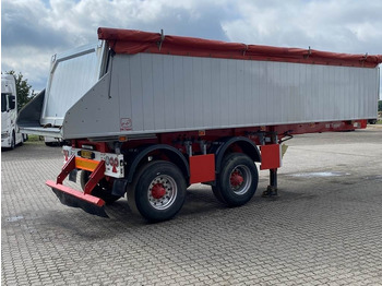 Tipper semi-trailer
