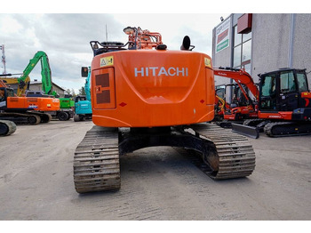 Crawler excavator Hitachi ZX225USLC-5B MARTTIINILLA: picture 4