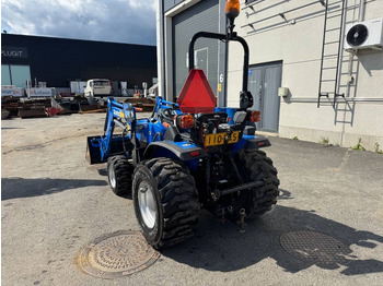 Farm tractor Solis 26 4WD Etukuormaajalla: picture 5