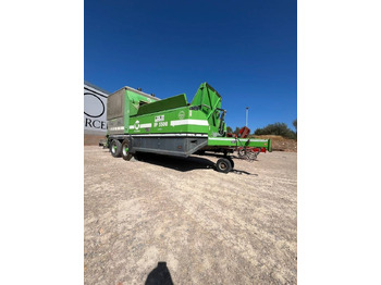 Wood chipper