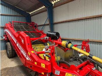 Potato harvester GRIMME