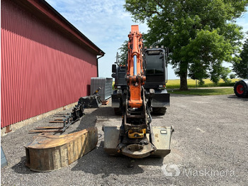 Crawler excavator Hjulgrävare Hitachi ZX140W-3: picture 2