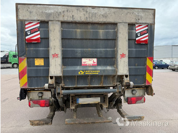 Dropside/ Flatbed truck, Crane truck Kranbil Scania P320: picture 4