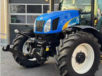 Farm tractor New Holland T 6030: picture 3