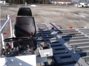 Aircraft cargo loader TREPEL PCL200/56: picture 3