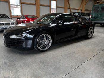 Car Audi R8 4.2 FSI V8 quattro Coupé: picture 2