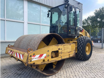 Roller CATERPILLAR