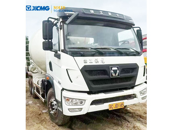 Concrete mixer truck XCMG