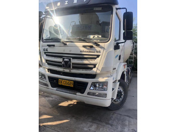 Concrete mixer truck XCMG Official H12V Used 12 Cubic Meters Cement Concrete Mixer Trucks: picture 4
