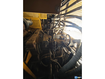 Crawler crane XCMG XGC28000 used 2000ton large tons crawler crane price: picture 2