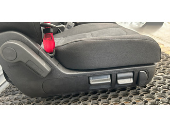 New Seat IVECO NEW SET OF SEATS IVECO S-WAY: picture 5