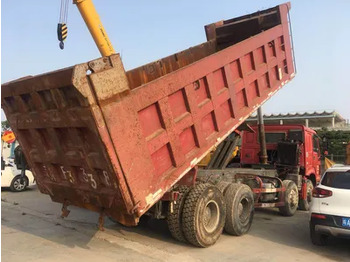 Tipper SINOTRUK HOWO