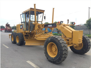 Grader CATERPILLAR 140H