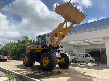 New Wheel loader SDLG LG956L  Front End Loader 5 ton Capacity: picture 2