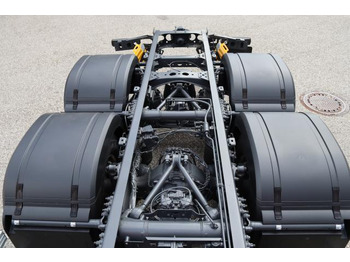 Cab chassis truck Mercedes-Benz Actros 2543L ENA: picture 5
