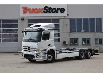 Cab chassis truck MERCEDES-BENZ Actros