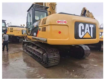 Crawler excavator 2020 Caterpillar 330D: picture 3