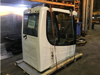 Cab and interior LIEBHERR