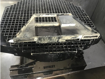 Cab and interior LIEBHERR