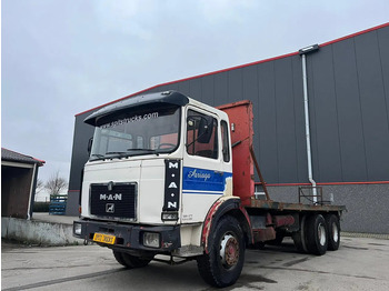 Cab chassis truck