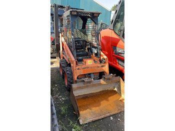 Skid steer loader Bobcat S70: picture 2