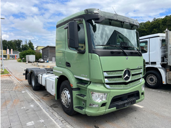 Cab chassis truck MERCEDES Actros 2543 6x2: picture 4