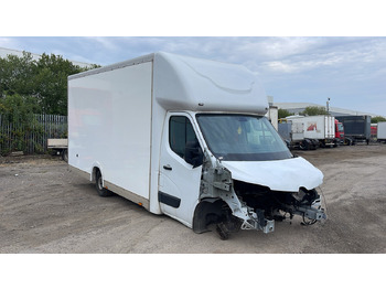 Box van RENAULT Master