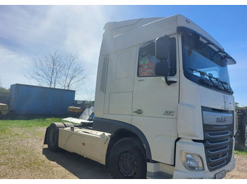 Tractor unit DAF XF 460