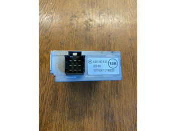 Electrical system for Truck Mercedes Actros Atego Spannungswandler A 001 542 16 25: picture 2