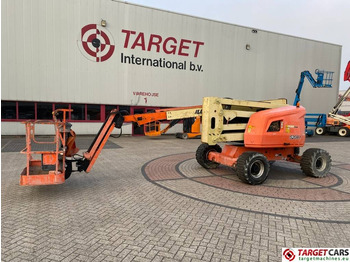 Articulated boom JLG