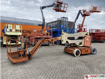 Articulated boom JLG