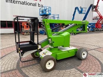 Articulated boom NIFTYLIFT