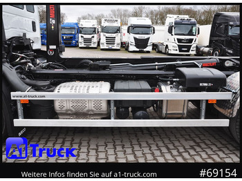 New Hook lift truck IVECO X-Way AD280X42, HIAB Multilift, Lenk- Liftachse,: picture 2