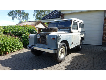 Car LAND ROVER