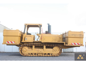 Truck Caterpillar D6E Fuel tanker: picture 2