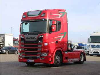 Tractor unit SCANIA R 450