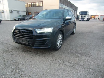 SUV AUDI