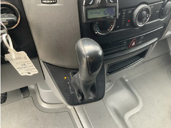 Panel van Mercedes-Benz 311 2.2 CDI 325 HDSprinter L2H1 Automaat 3 Zits Ai: picture 5