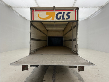 Box truck DAF LF 230: picture 5