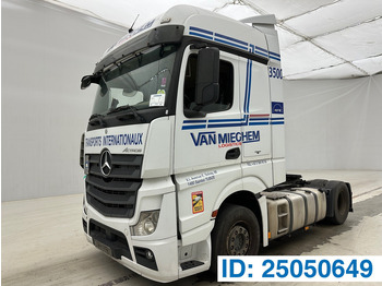 Tractor unit MERCEDES-BENZ Actros 1842
