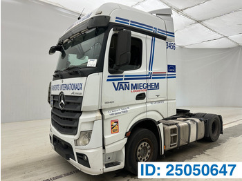 Tractor unit MERCEDES-BENZ Actros 1842