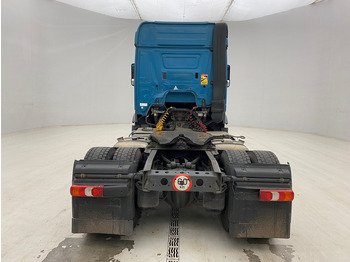 Tractor unit Mercedes-Benz Actros 1942: picture 5