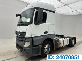 Tractor unit MERCEDES-BENZ Actros 1943